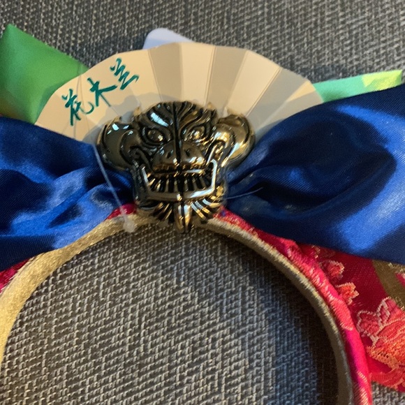 Disney Parks Mulan Minnie Mouse Ear Headband One Size New with Tag - Picture 2 of 5